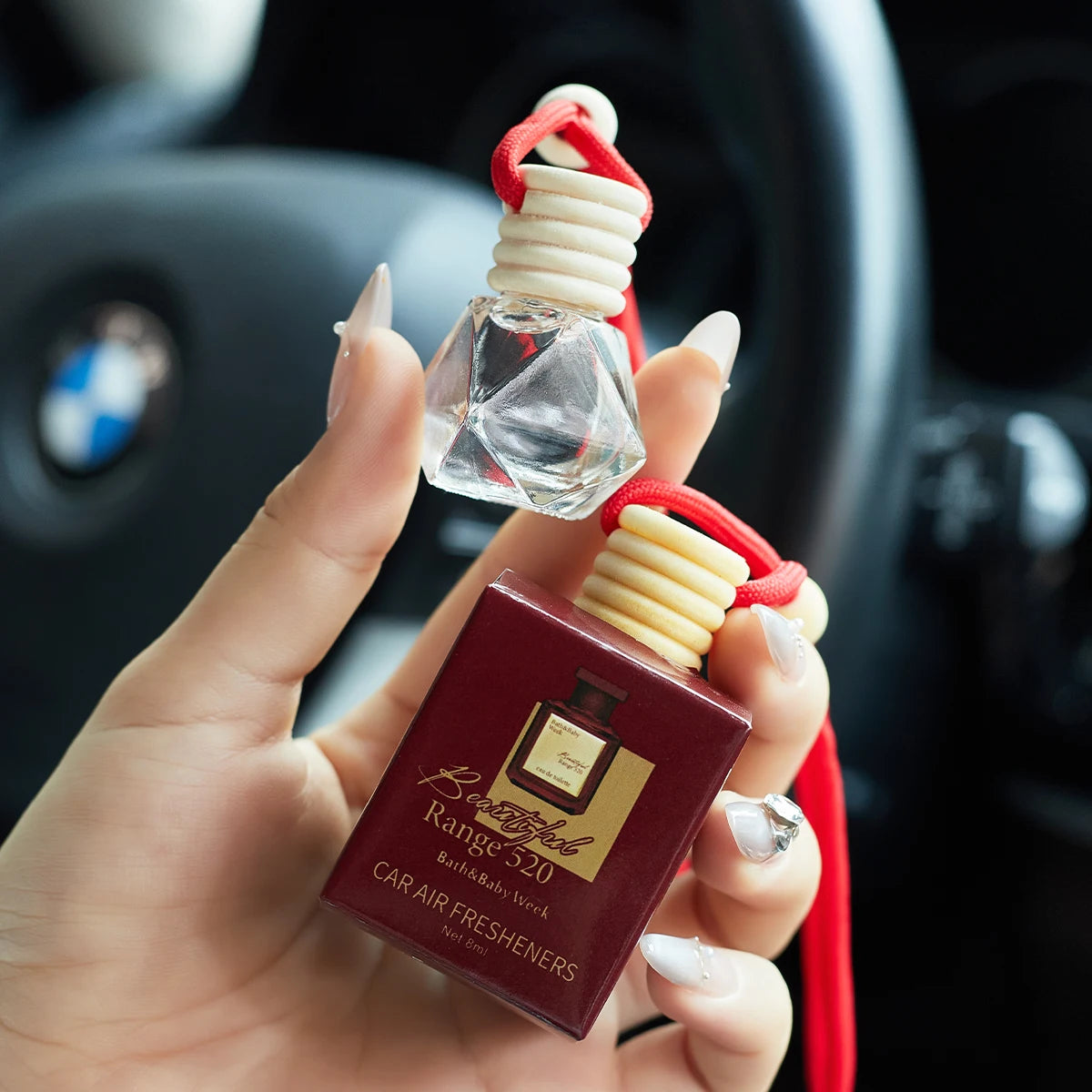 Désodorisant Voiture Suspendu Premium — Senteur Fraîche 8ml